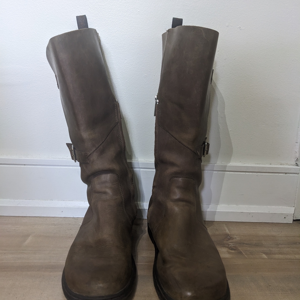 Dr. Martens Brown Winter Boots